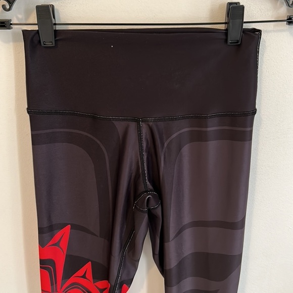 Nominou Maple Leaf Black Leggings - Picture 6 of 10